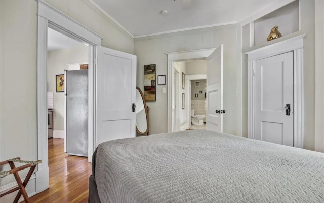 Chic St. Augustine Home Steps to Dining, Shopping