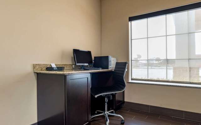 Comfort Inn & Suites Scott-West Lafayette