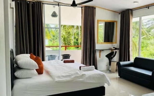 Dacha Thoddoo White Sand