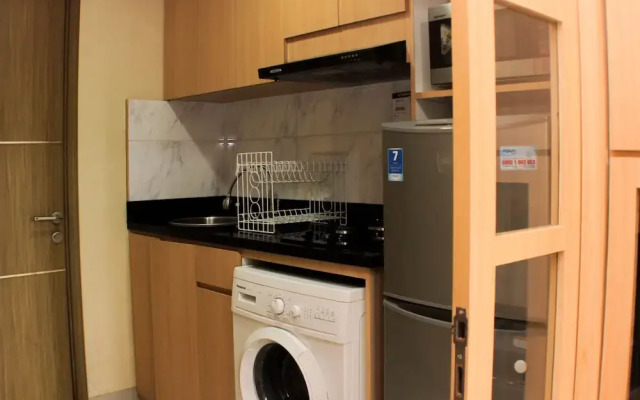 Comfort Studio Room At Oasis Cikarang Apartment