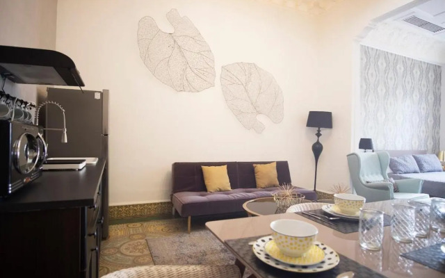 AmazINN Places Rooftop and Jacuzzi VIII