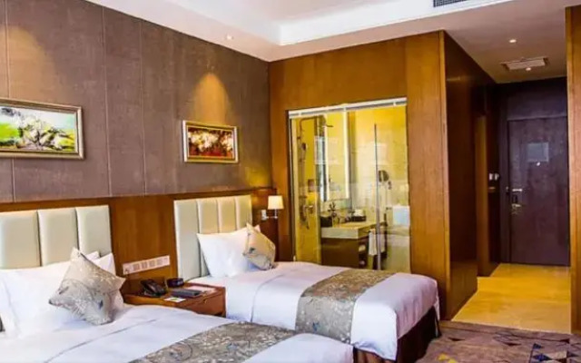 Huayang Hotel