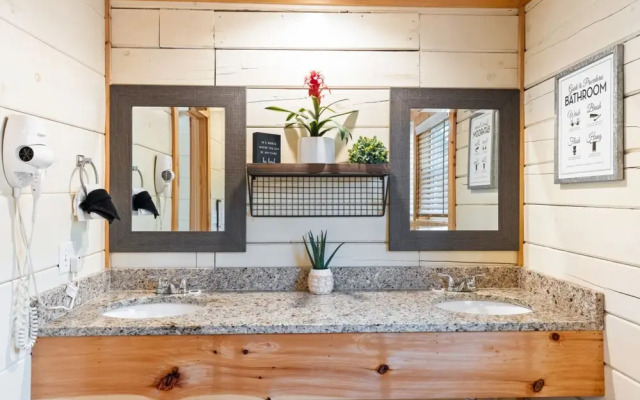 Countryside Comfort By Ghosal Luxury Lodging