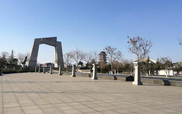 Ruyue Express Hotel