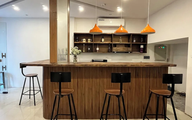 Urban Slumber Hostel