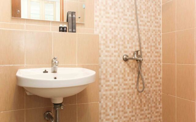 Cozy And Tidy Studio At The Enviro Apartment