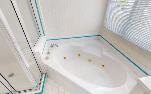 1711-a Strand Avenue