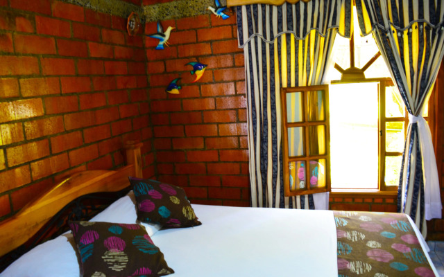 Hostal Valle De Las Camelias