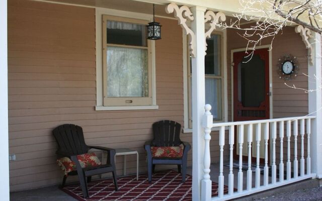 Sackville Bed & Breakfast