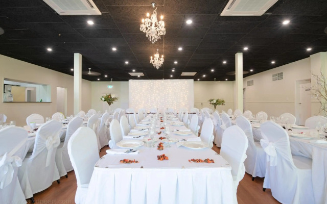 Amaroo on Mandalay