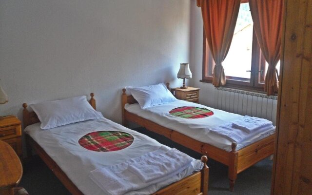 Family Hotel Feniks