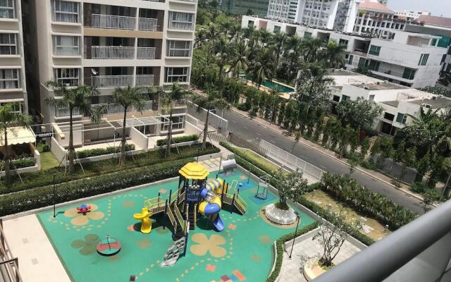 Jennifer Apartment Luxury 2BR SW Pool