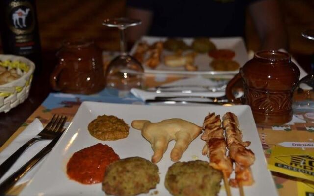 Hotel Cueva Tardienta Monegros - Adults Only