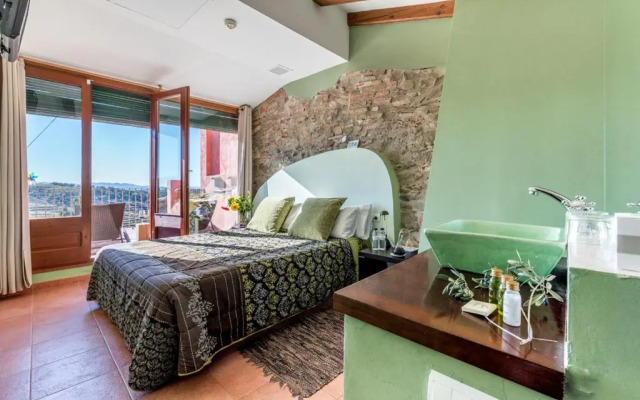 Hotel & Restaurant Cal Llop