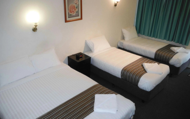 Coffs Harbour Pacific Palms Motel – Guest Rooms – Coffs Harbour