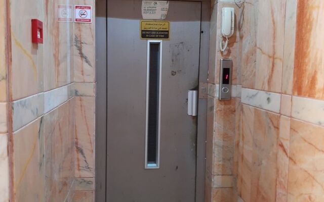 OYO 541 The Mar Furnished Apartments