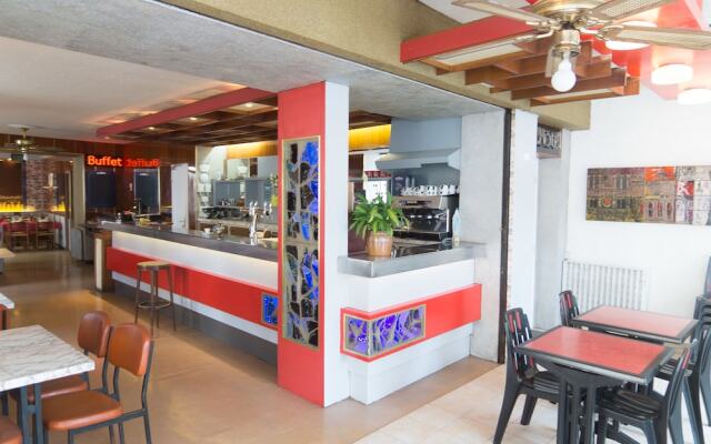 Hotel Restaurant Le Parisien
