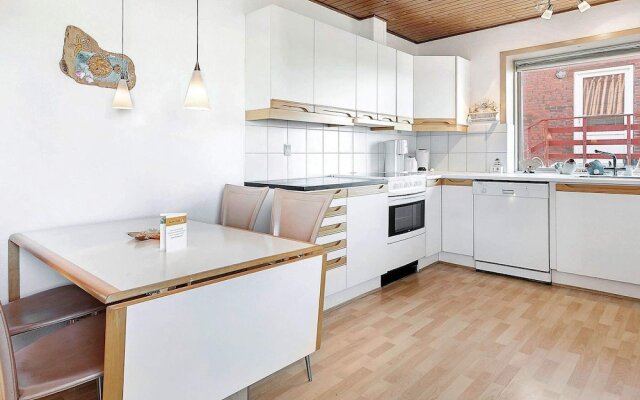 Fantastic Holiday Home in Thyboron near Sea