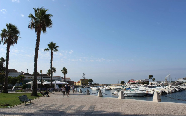 Aqua Ria Boutique Hotel