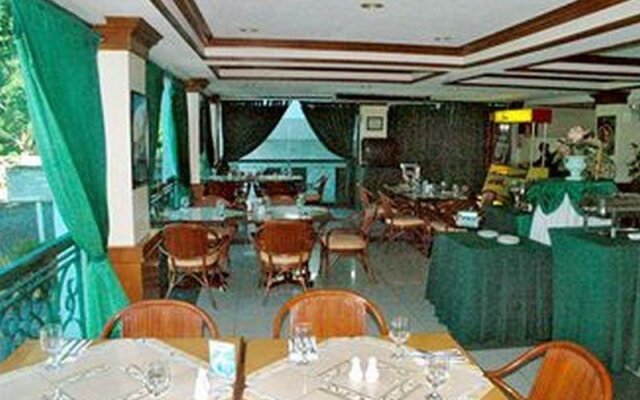 Days Hotel Mactan Cebu