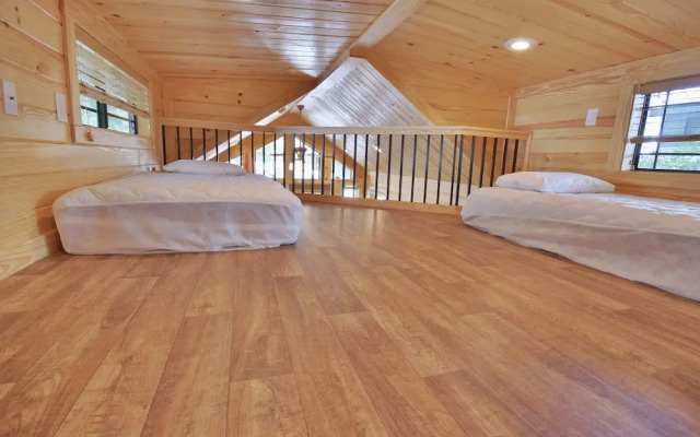 Yogi Bear's Jellystone Park Camp-Resort
