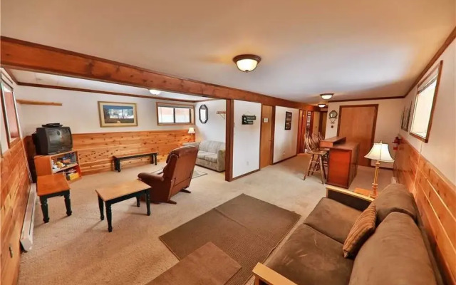 Mary Jane Chalet - 5 Br Chalet