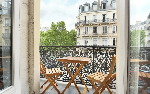 Cosy and new Apartment Center of Paris