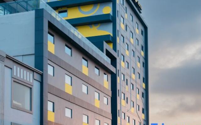 Yello Hotel Harbour Bay Batam