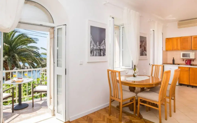 Apartments Vidak - One Bedroom Apartment With Balcony and Sea View -