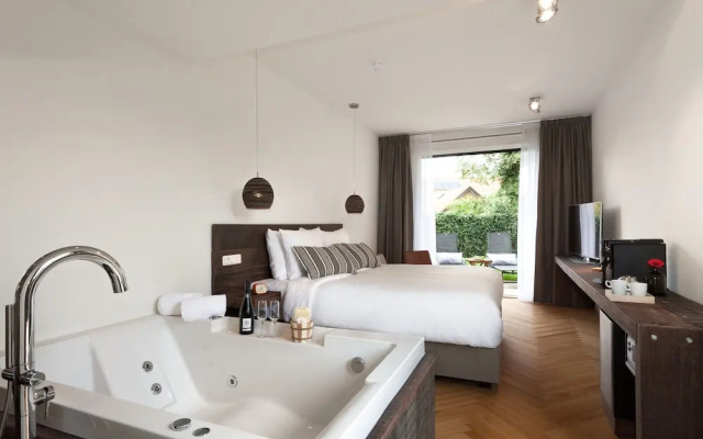 Van Heeckeren Hotel