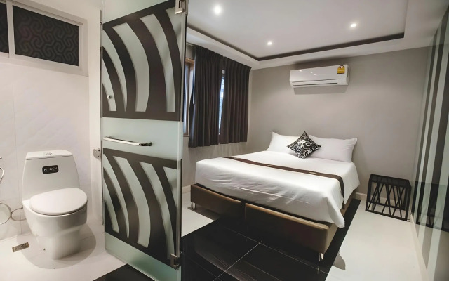 Double Five - Hostel