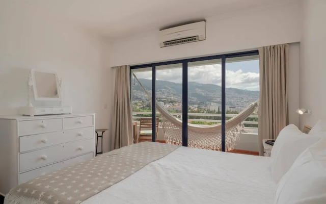 Funchal bay View, Vista Mar I