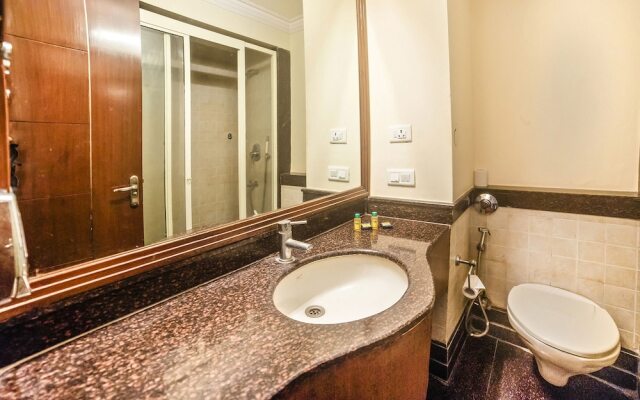 Fabhotel Bmk Grand