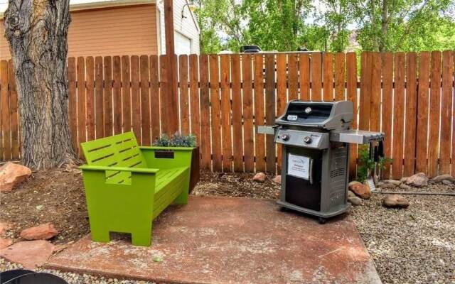 Purple Sage Flats #4 1 Bedroom Apts