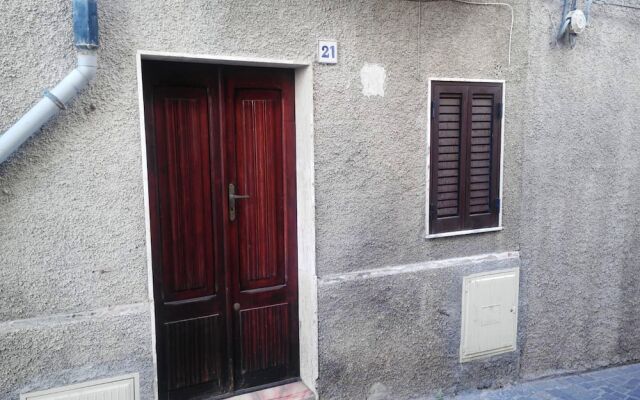 Apartment With one Bedroom in Carloforte - 1 km From the Beach