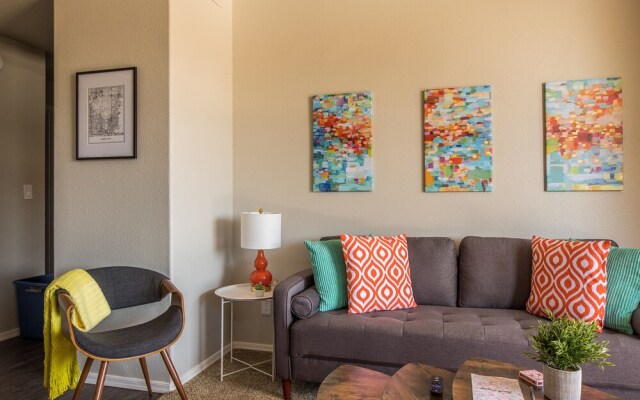FRONTDESK North Scottsdale Paradise Valley Apts