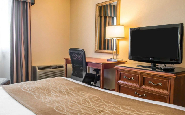 Comfort Inn & Suites