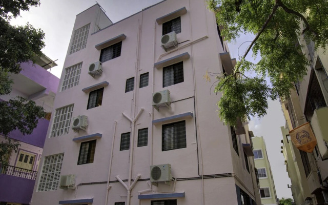Sai Vyankatesh Residency by OYO Rooms