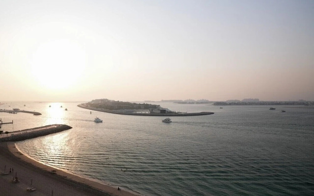 Beach Vista Tower 2 P504