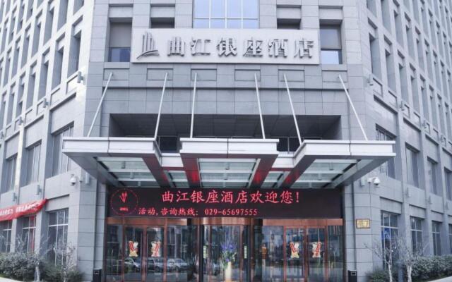 Xian Qujiang Yinzuo Hotel