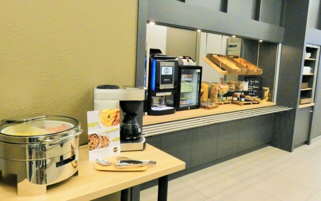B&B HOTEL Cambrai