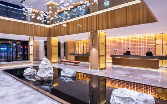 Crystal    Hotel Qingdao Jimo