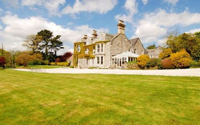 Tredethy House