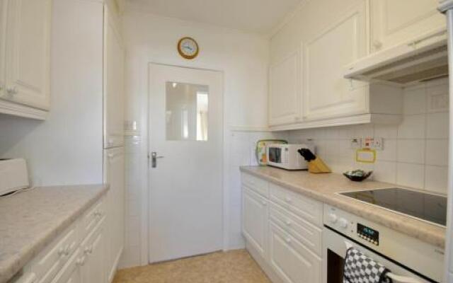 1 Mansard Court