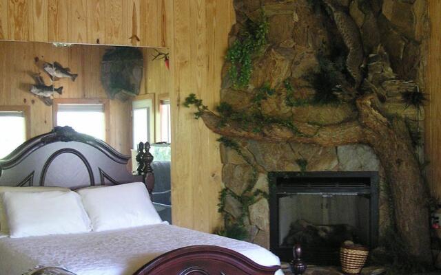 Shalom House Bed and Breakfast