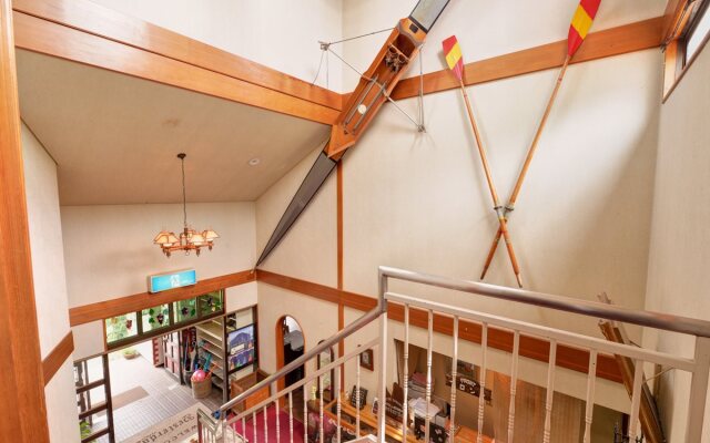 Hotel & Restaurant Yesterday