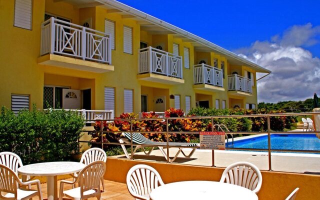 Tropical Winds Apartment Hotel