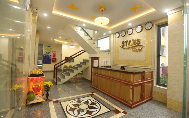 Stars Hotel