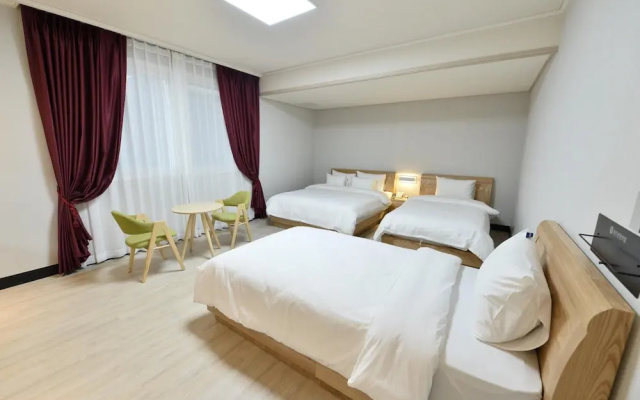 Gwangju Tourist Hotel