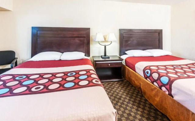 Super 8 Calgary/Airport